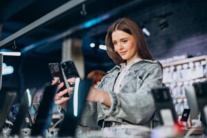 Wie Viel Kostet Ein Neues Handy? Preisübersicht für neue Smartphones verschiedener Klasse